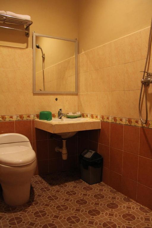 Hotel Sing A Song Пематангсиантар Номер фото